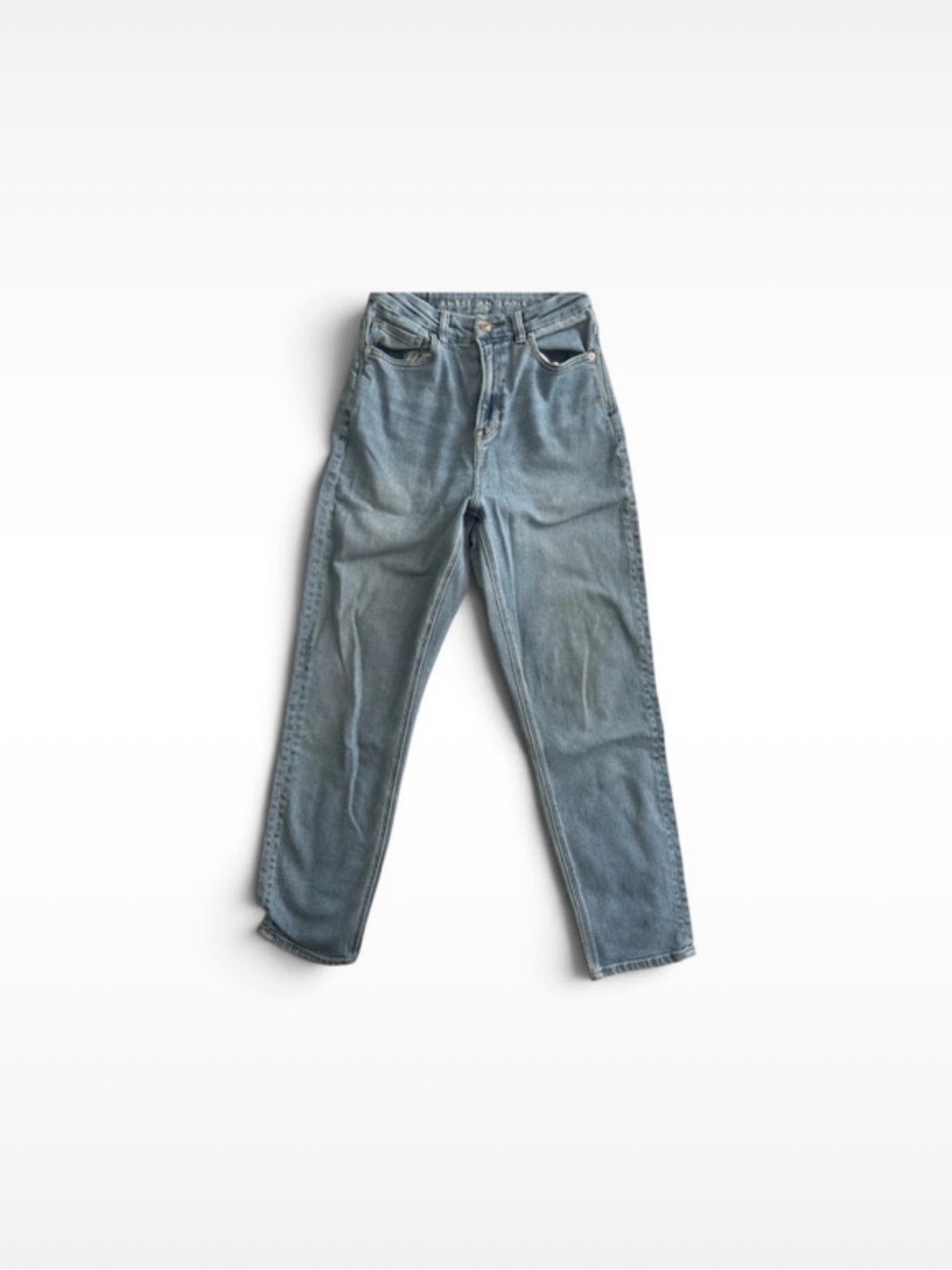 American Eagle Outfitters Relaxed Light Blue Women’s Jeans